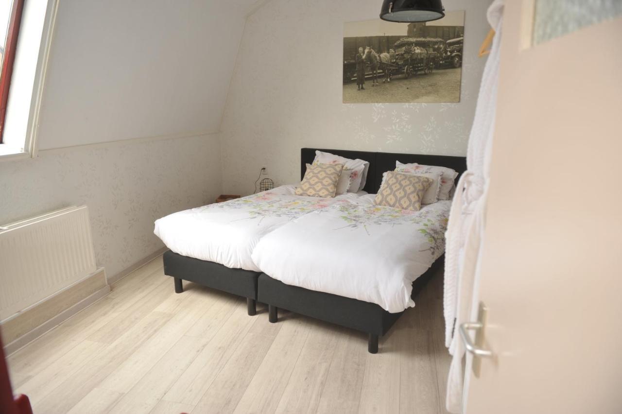 엥크휘젠 Karnemelkhuys B&B 외부 사진